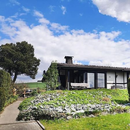 Ferienhaus Lena Im Sauerland Direkt Am Hennesee Meschede Eksteriør bilde
