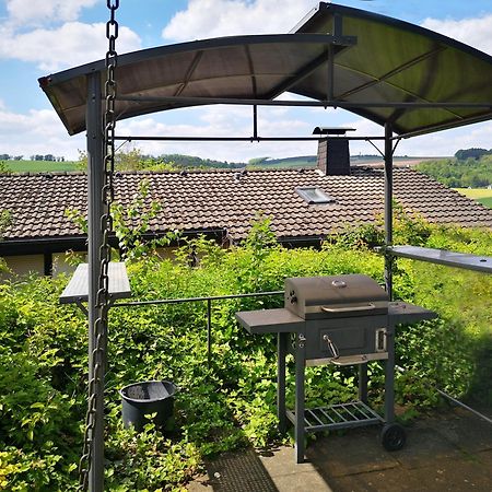 Ferienhaus Lena Im Sauerland Direkt Am Hennesee Meschede Eksteriør bilde