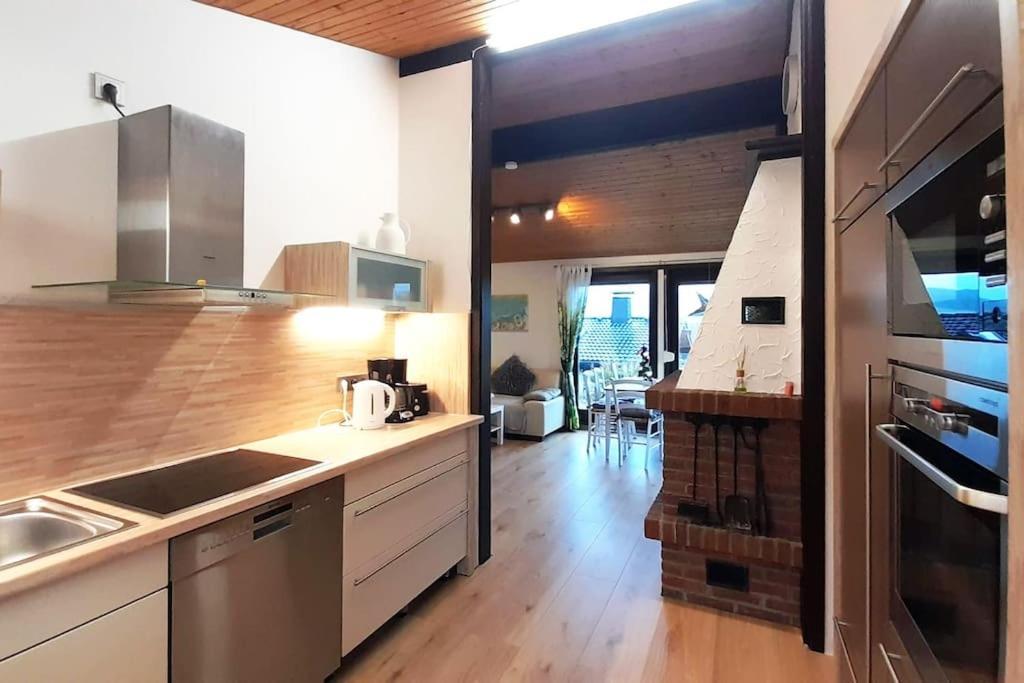 Ferienhaus Lena Im Sauerland Direkt Am Hennesee Meschede Eksteriør bilde