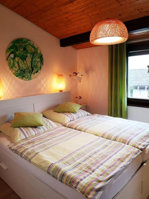 Ferienhaus Lena Im Sauerland Direkt Am Hennesee Meschede Eksteriør bilde
