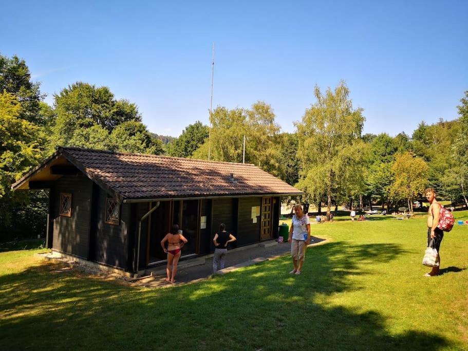 Ferienhaus Lena Im Sauerland Direkt Am Hennesee Meschede Eksteriør bilde