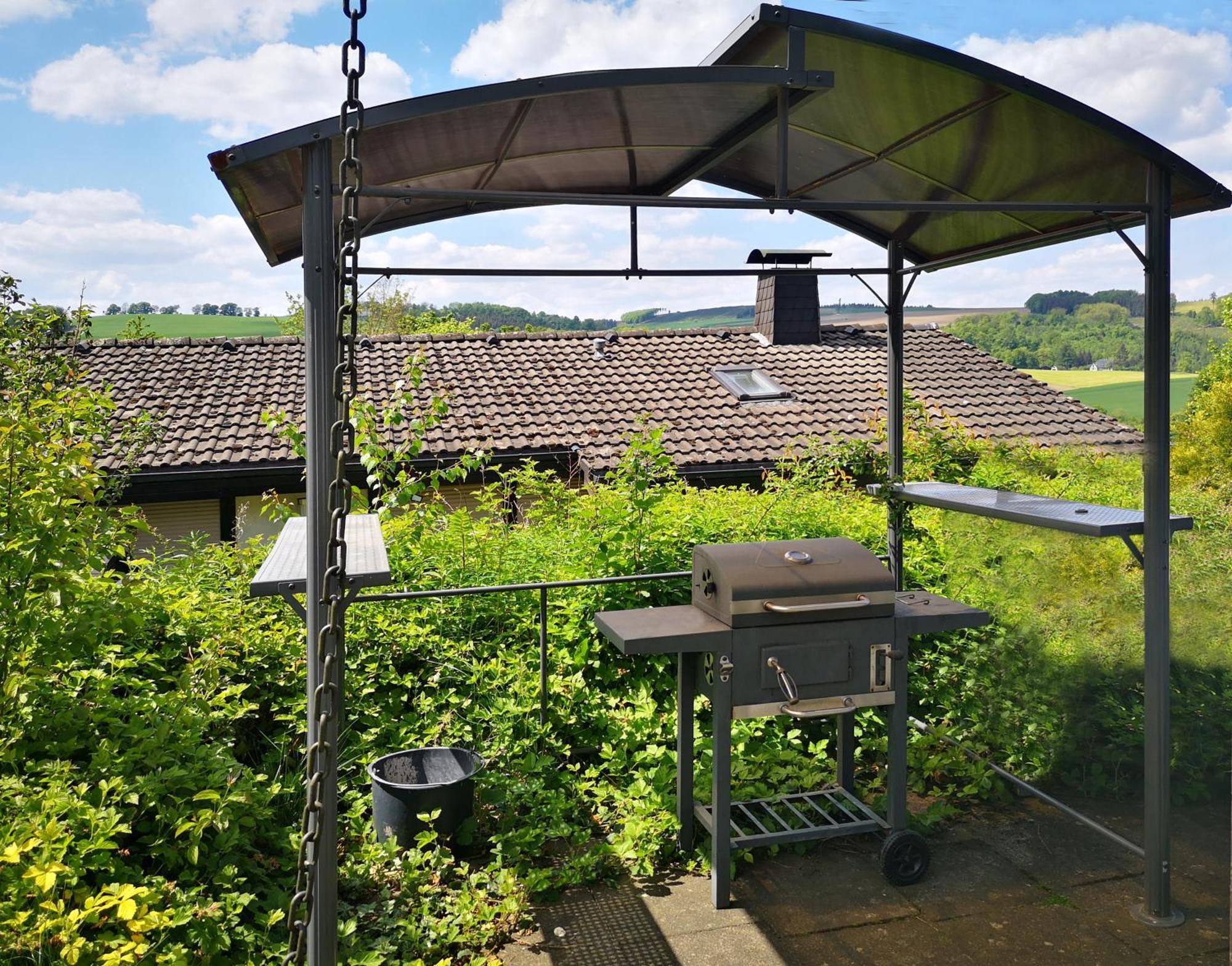Ferienhaus Lena Im Sauerland Direkt Am Hennesee Meschede Eksteriør bilde